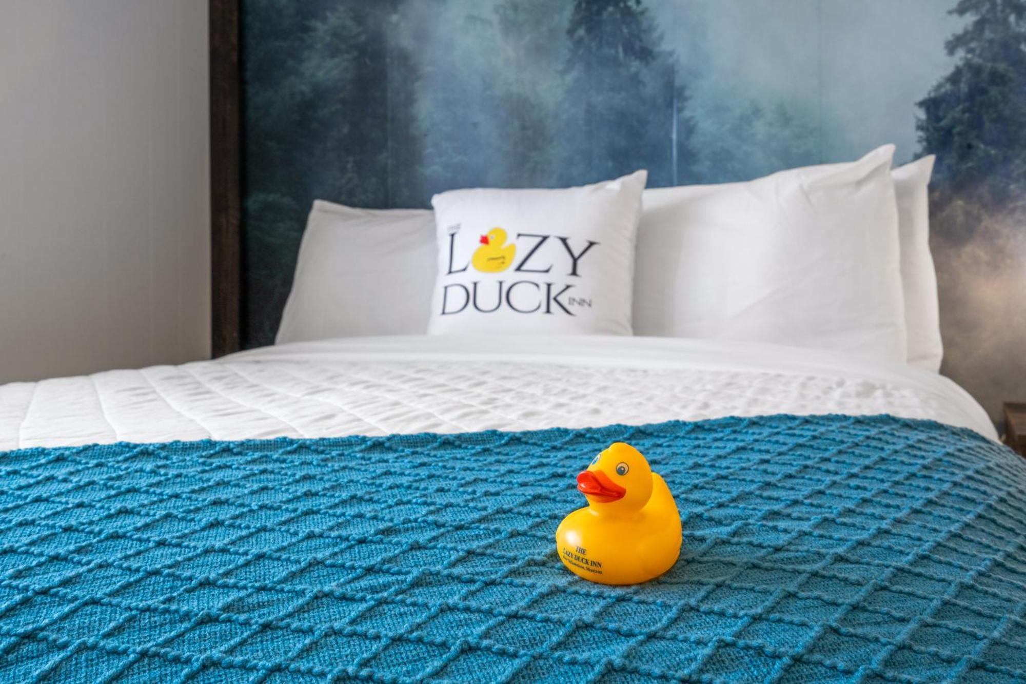 Lazy Duck Inn Вест-Йеллоустоун Екстер'єр фото